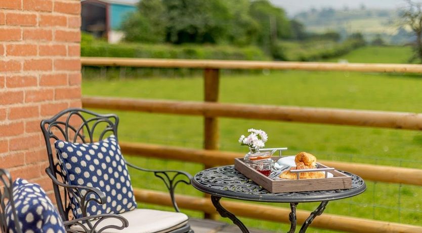 Photo of 1 Bed in Kinsham