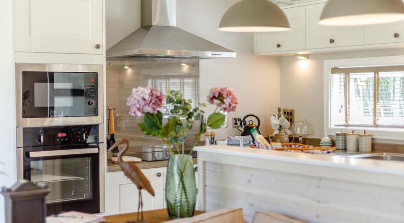 Photo of 2 Bed in Ashford Bowdler