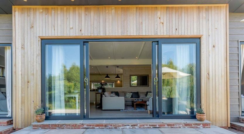 Photo of 2 Bed in Ashford Bowdler