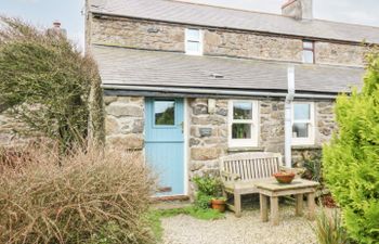 Gurnard's Cottage Holiday Cottage