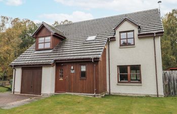 Burnside House Holiday Cottage