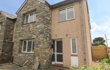 4 Ty Rhosyn Holiday Cottage