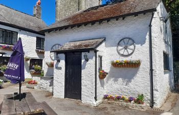 Friars Rest Holiday Cottage