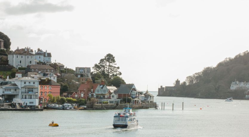 Photo of 2 Embankment House