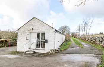 Y Buarth Holiday Cottage