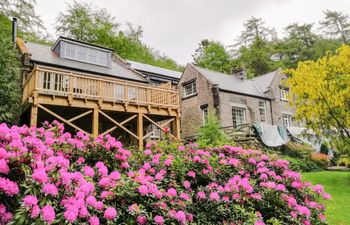 Folly Lodge Holiday Cottage