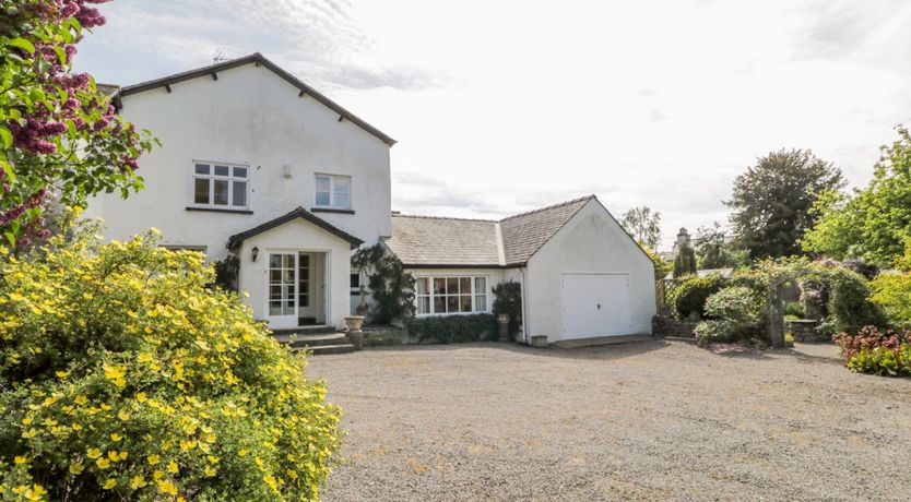 Photo of The White House