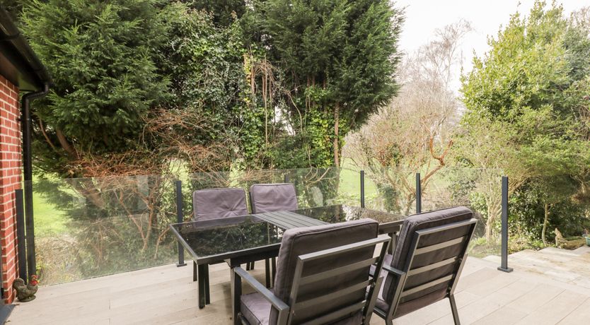 Photo of 49 Ulwell Road