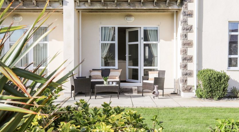 Photo of Y Gyfrinach