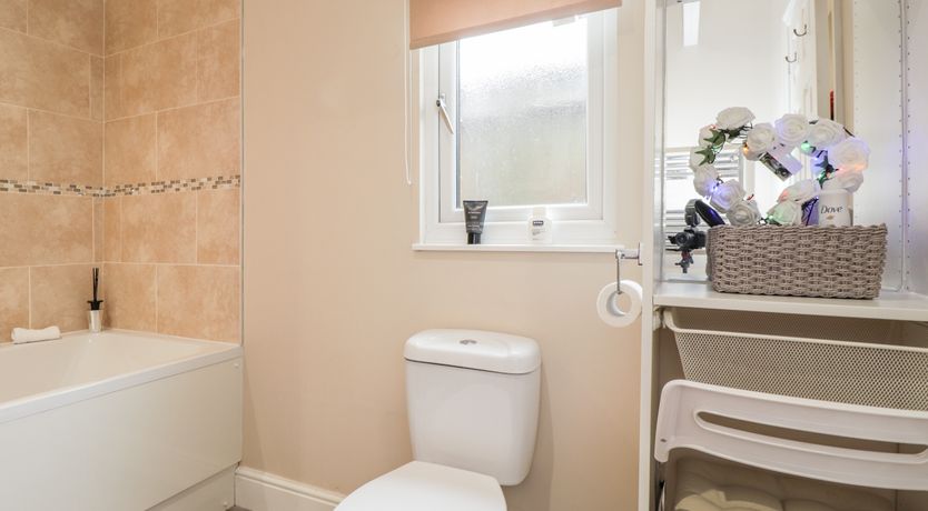 Photo of Sparrows Den Lodge