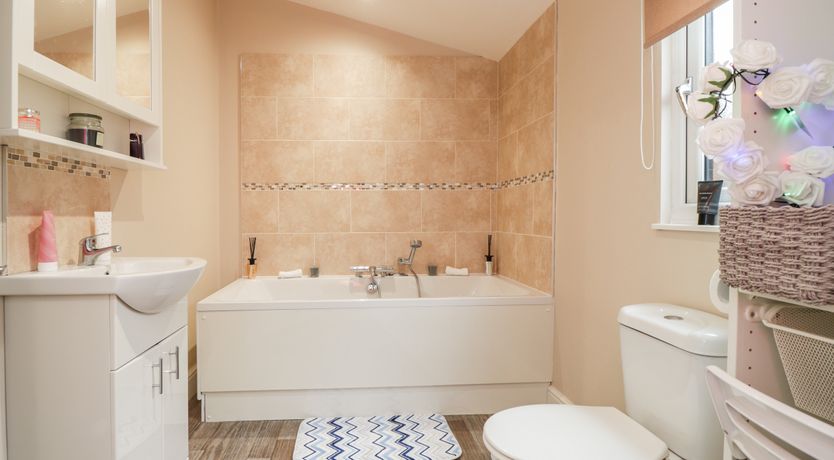 Photo of Sparrows Den Lodge