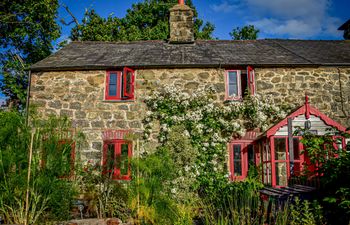 Bwthyn Dyfi Holiday Cottage