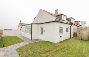 Meadowbank Holiday Cottage