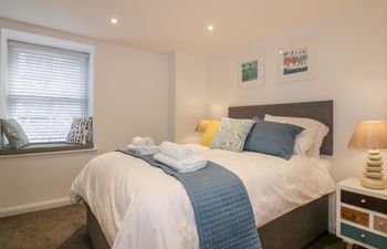 Midships Apartment