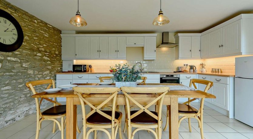 Photo of 3 Bed in Bancyffordd