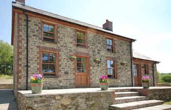 3 Bed in Llandysul Holiday Cottage