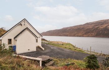 Tigh na Creag Holiday Cottage