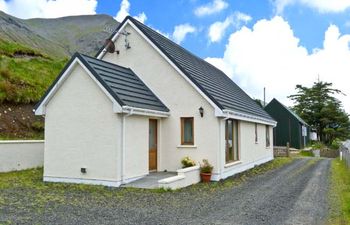 Tigh na Creag Holiday Cottage