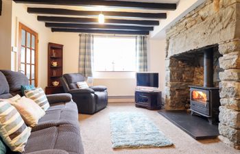 Bryn Re Holiday Cottage