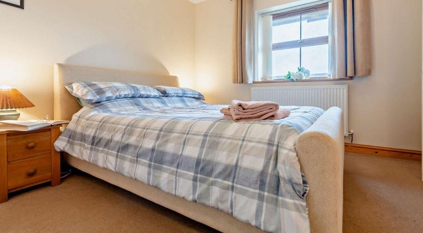 Photo of 4 Bed in Capel Seion