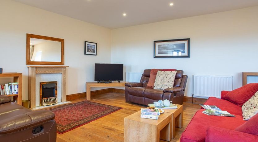 Photo of 4 Bed in Penzance