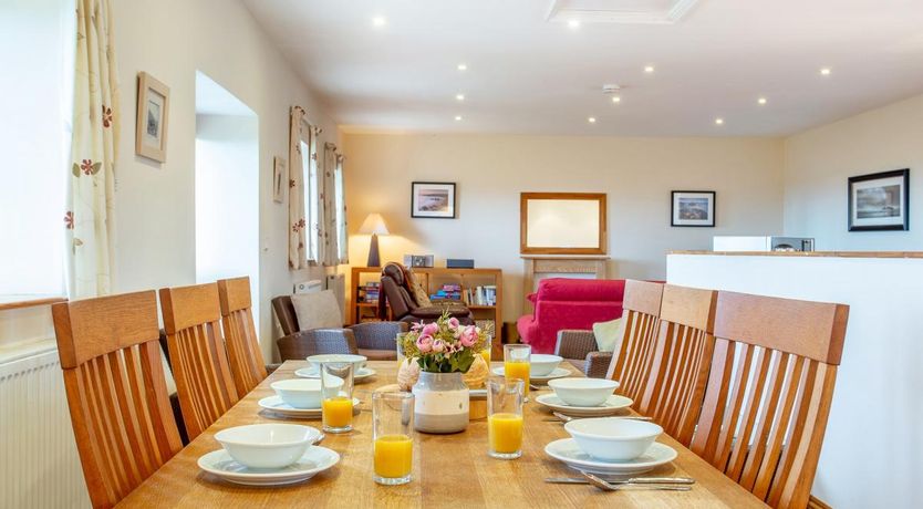 Photo of 4 Bed in St Buryan