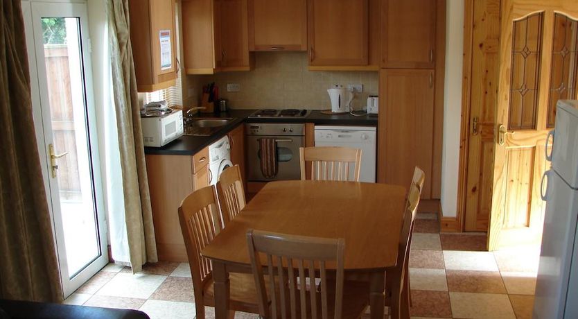 Photo of Coisceim Village