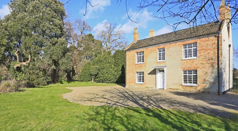 Photo of Park Farm House