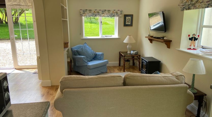 Photo of Oke Apple Cottage