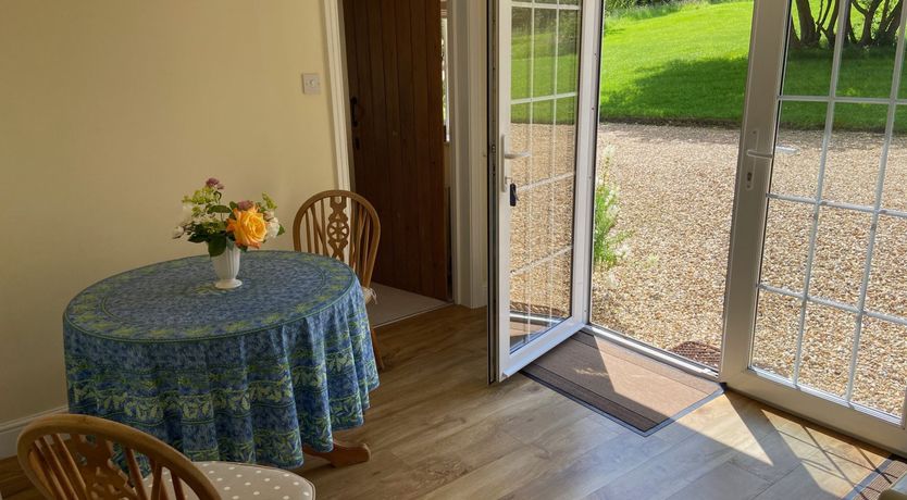 Photo of Oke Apple Cottage