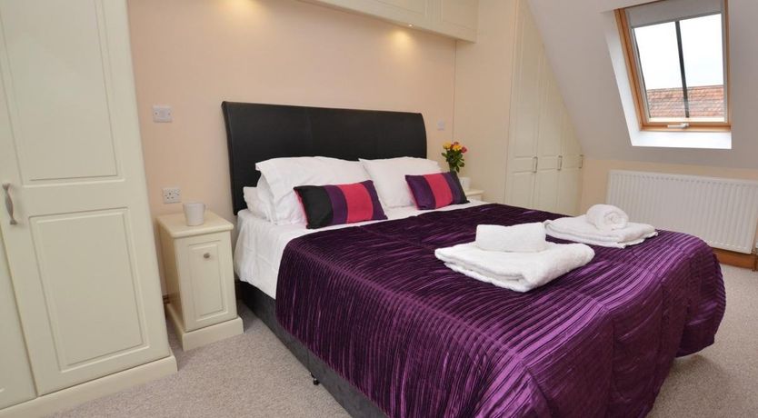 Photo of 2 Bed in Charmouth