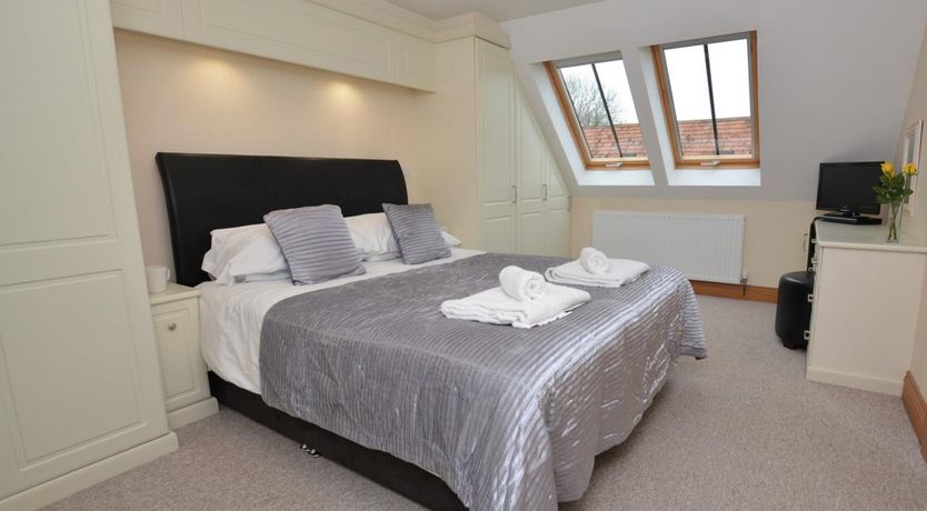 Photo of 2 Bed in Charmouth