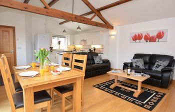 in Charmouth (RESTW) Holiday Cottage