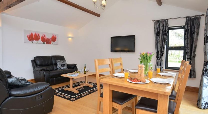 Photo of 2 Bed in Charmouth