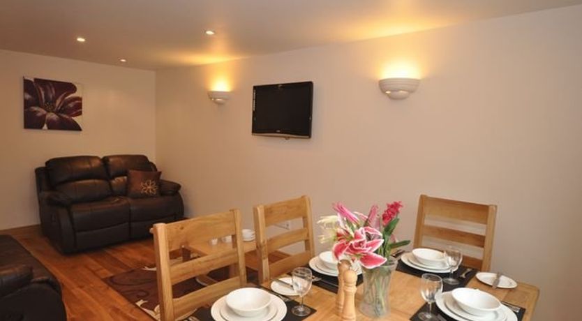 Photo of 2 Bed in Charmouth