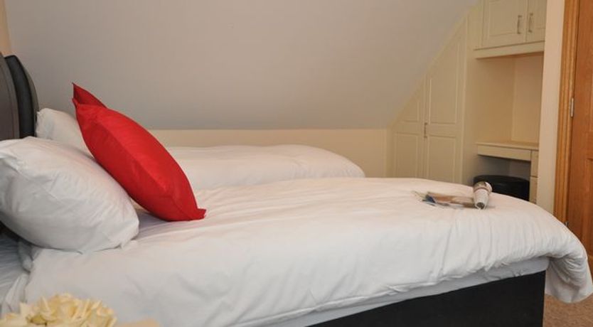 Photo of 2 Bed in Bridport