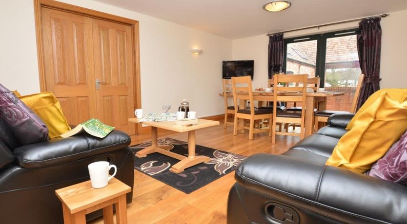 Photo of 3 Bed in Charmouth