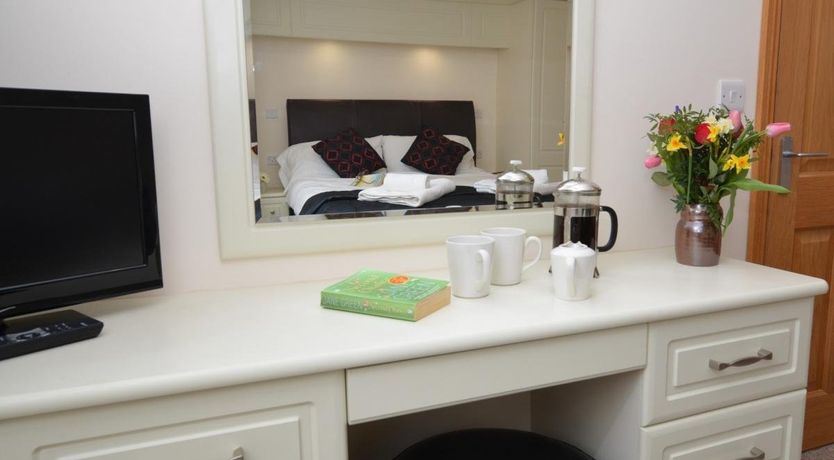 Photo of 3 Bed in Charmouth