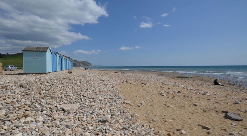 Photo of 2 Bed in Charmouth