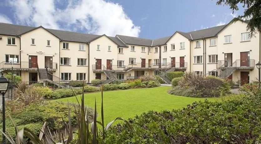 Photo of Menlo Park Apartments 1