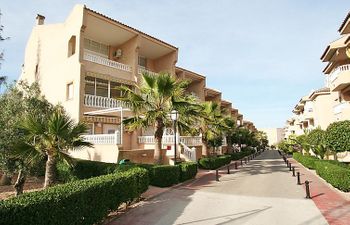 Residencial El Pinar Apartment