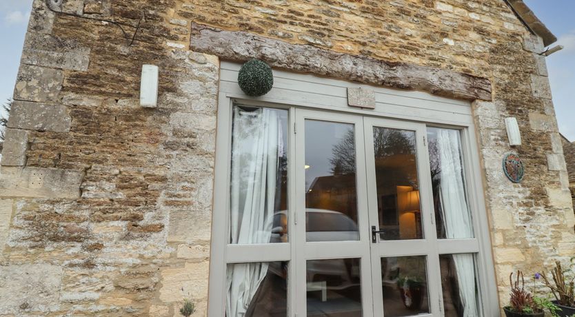 Photo of Greyhound Barn