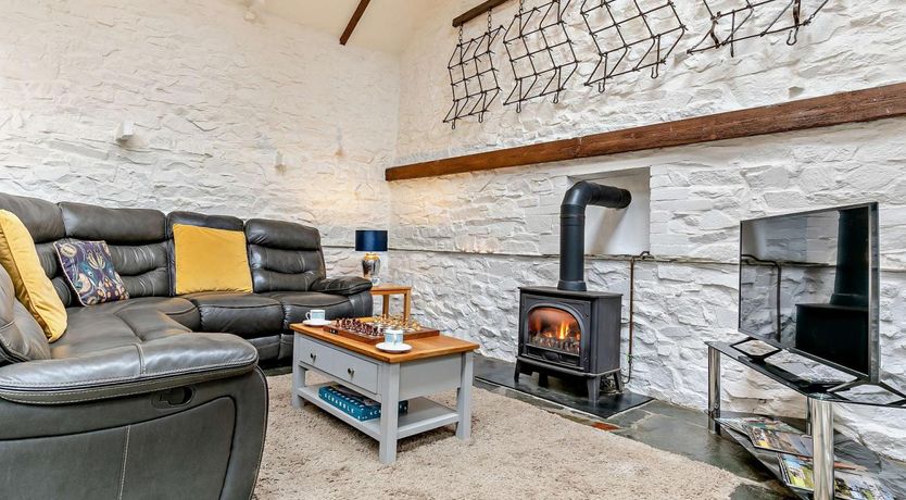 Photo of 1 Bed in Camelford