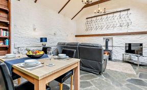 Photo of 1 Bed in Camelford