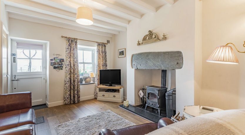 Photo of 2 Bryn Tirion