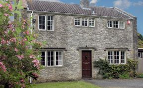 Photo of 3 Bed in Keynsham