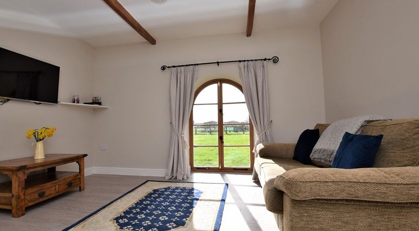 Photo of 3 Bed in Mark