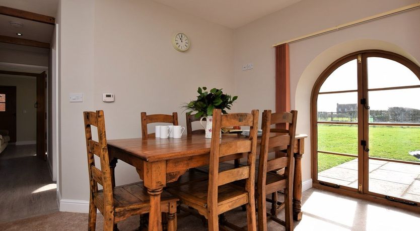 Photo of 3 Bed in Mark