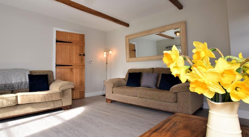Photo of 3 Bed in Highbridge