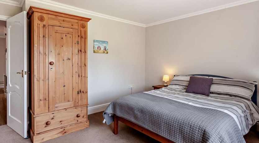 Photo of 2 Bed in Highbridge